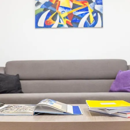 Apartment Best Location 2 Bedroom At Ermou Square *